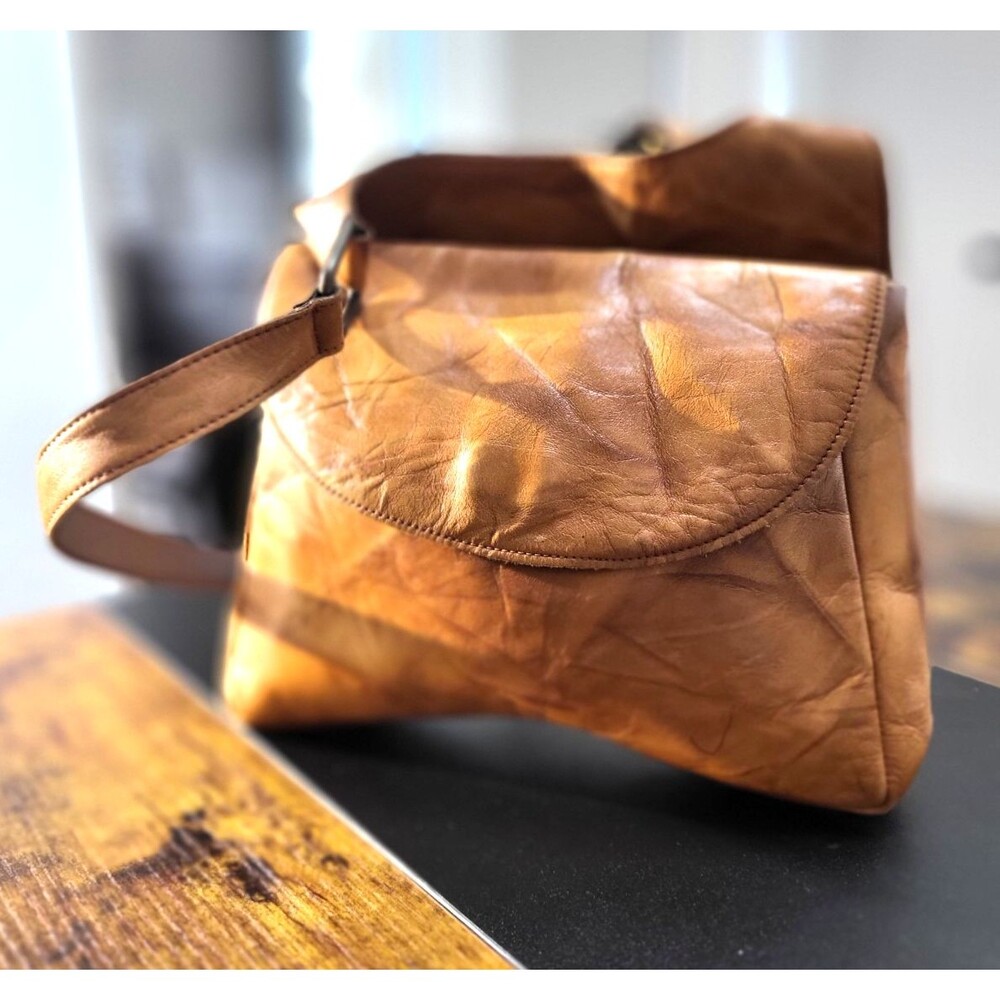 Vintage 70s revival Rustic Brown Leather Saddle Bag Purse Western Boho